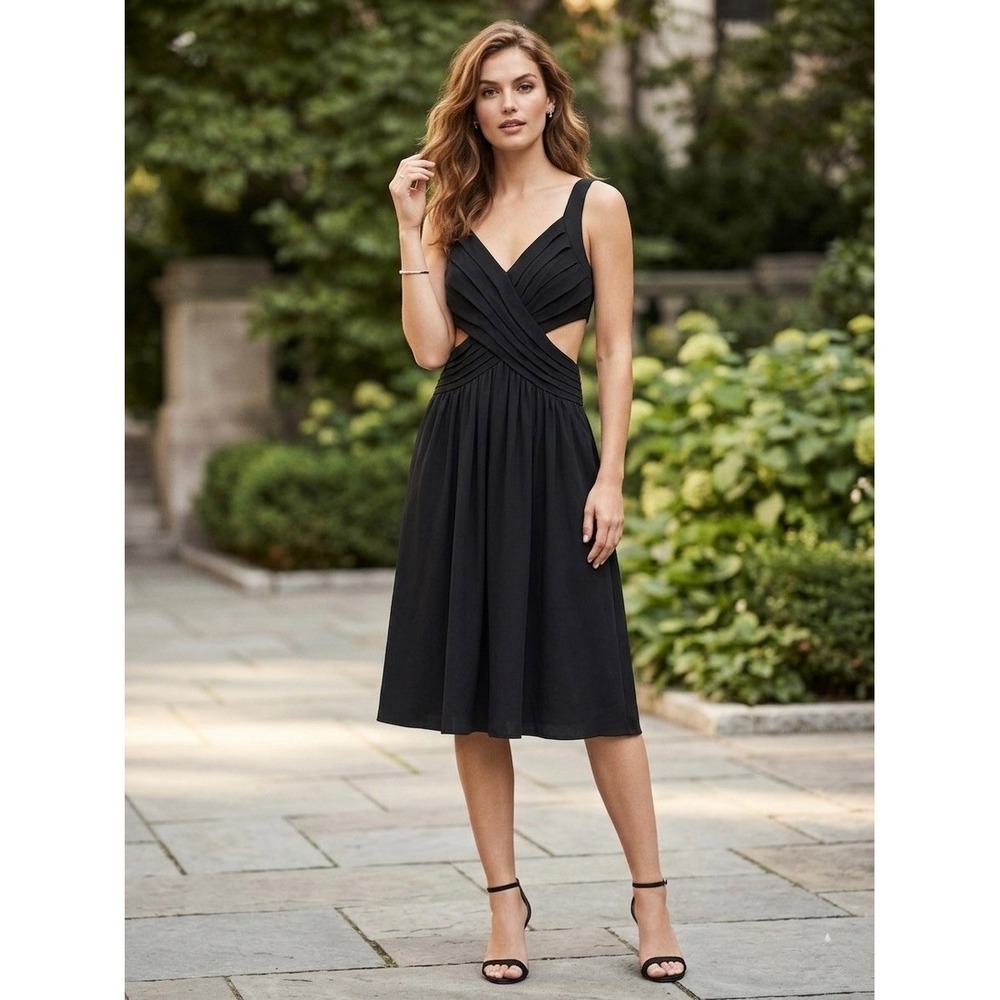 Club Monaco Black Silk Cutout Pleated V-Neck Midi Dress 295565309 Size 2